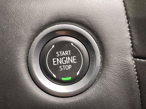 Used 2023 GMC Yukon Denali Ultimate AWD/4WD image 44