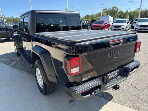 Used 2020 Jeep Gladiator Sport w/ Quick Order Package 24S AWD/4WD image 7