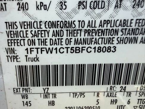 Used 2011 Ford F150 Lariat image 28