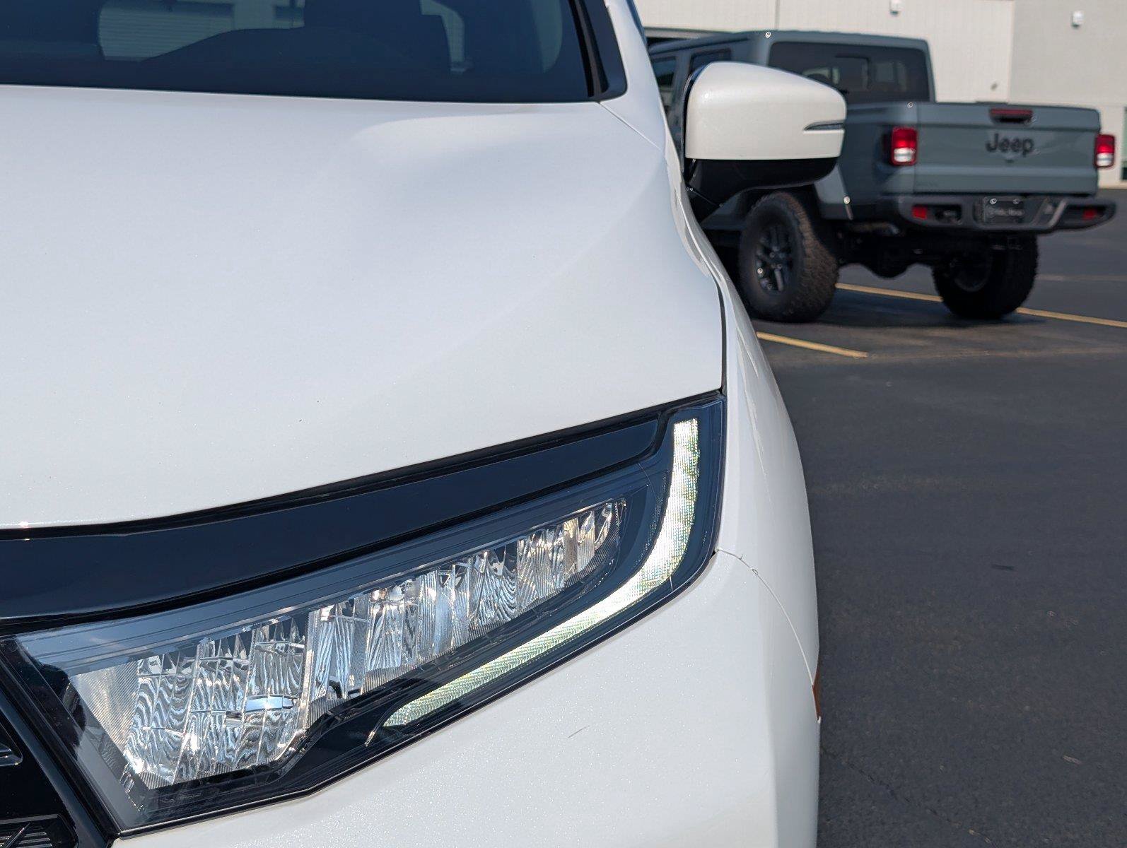 Used 2025 Honda Odyssey Elite image 9