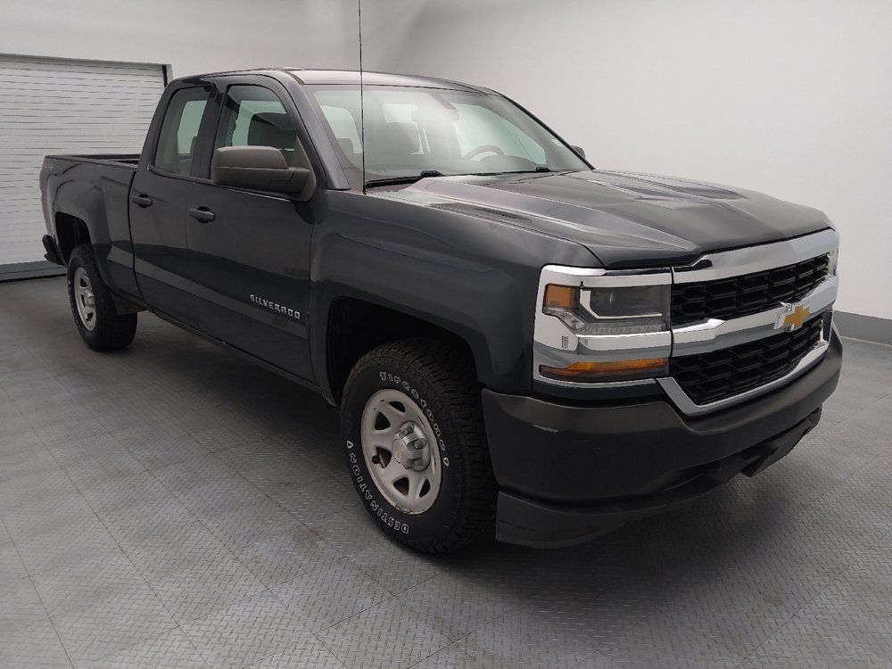 Used 2017 Chevrolet Silverado 1500 W/T AWD/4WD image 13