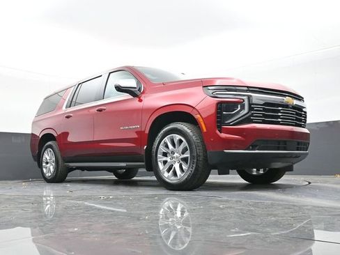 New 2025 Chevrolet Suburban Premier AWD/4WD image 47
