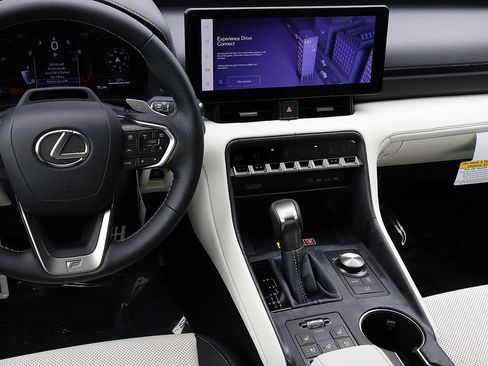 New 2026 Lexus IS 350 F Sport AWD/4WD image 18