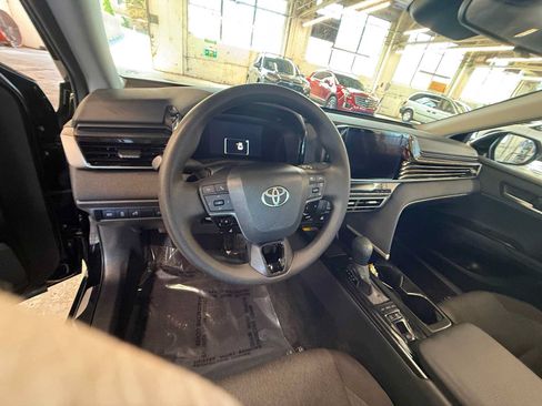 Used 2025 Toyota Camry LE FWD image 13