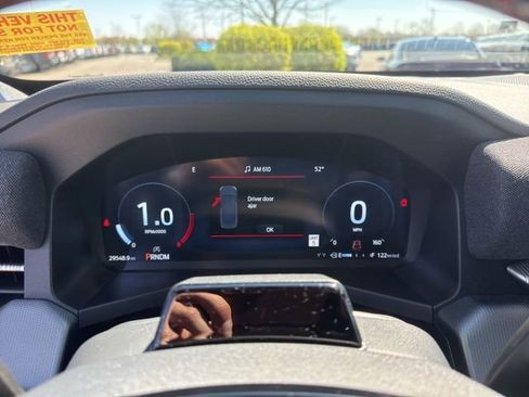 Used 2025 Ford Explorer ST image 16