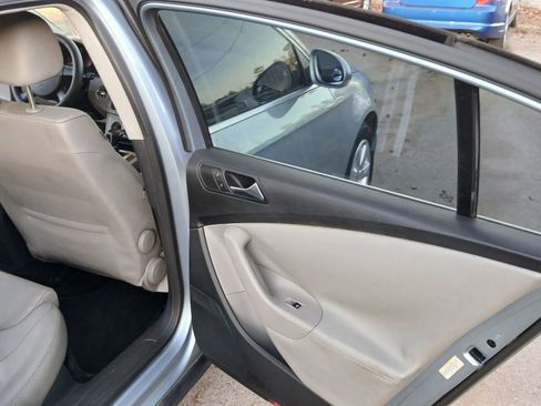 Used 2007 Volkswagen Passat 2.0T image 15