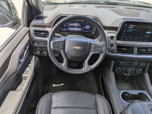 Used 2024 Chevrolet Tahoe Premier AWD/4WD image 15