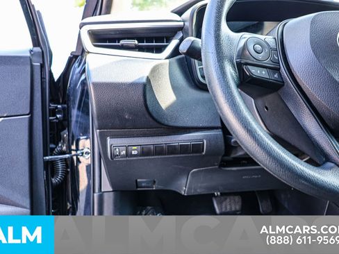 Used 2023 Toyota Corolla LE image 25