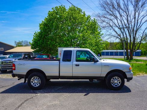 Used 2011 Ford Ranger XLT AWD/4WD image 2
