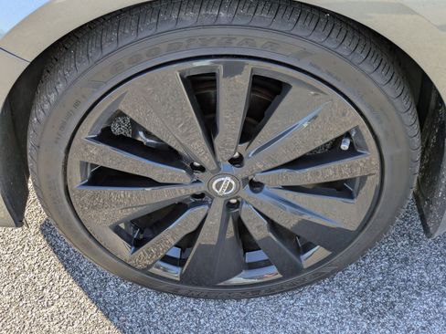 Certified 2022 Nissan Altima 2.5 SR image 10