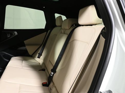 New 2026 BMW X3 xDrive30i w/ Premium Package AWD/4WD image 4