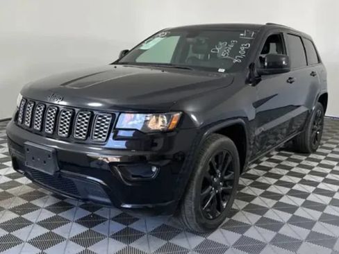Used 2017 Jeep Grand Cherokee Altitude AWD/4WD image 1