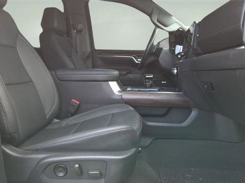 Used 2023 GMC Sierra 1500 SLT w/ SLT Premium Package image 10