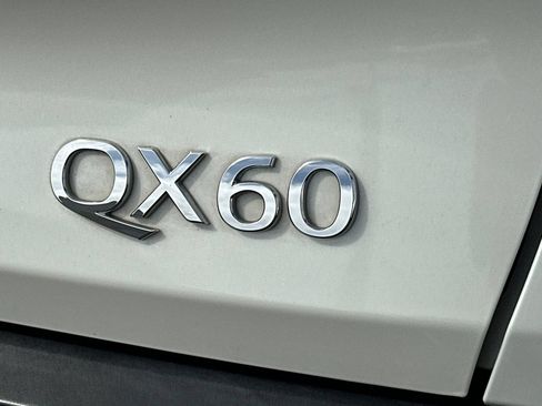 Used 2023 INFINITI QX60 Luxe w/ Cargo Package FWD image 35