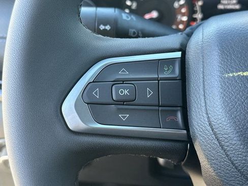 New 2026 Jeep Compass Latitude image 22