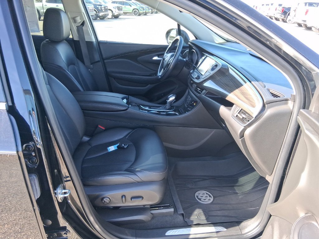 Used 2020 Buick Envision Essence AWD/4WD image 10