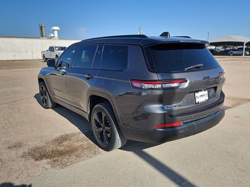 Used 2022 Jeep Grand Cherokee L Laredo AWD/4WD image 6