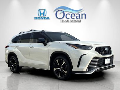 Used 2021 Toyota Highlander XSE