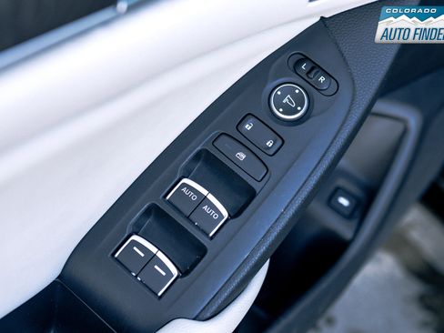 Used 2018 Honda Accord EX-L image 11