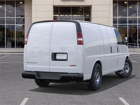 New 2025 GMC Savana 2500 image 4
