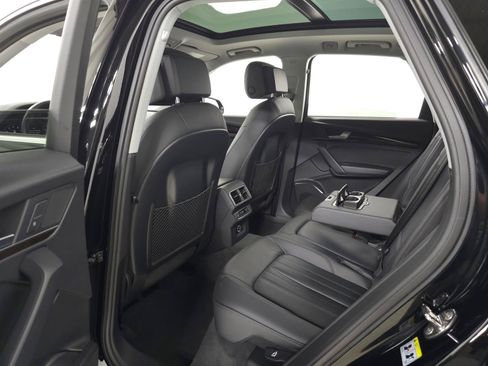 Used 2018 Audi Q5 2.0T Premium Plus w/ Premium Plus Package AWD/4WD image 28