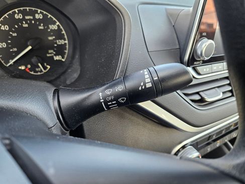 Used 2025 Nissan Altima 2.5 S image 14