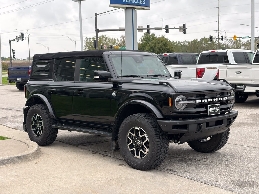 Used 2021 Ford Bronco Outer Banks AWD/4WD image 7
