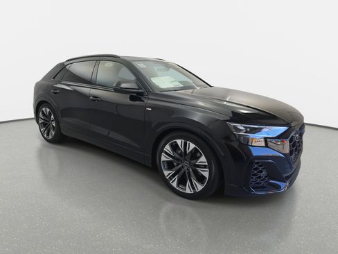New 2026 Audi Q8 Premium Plus image 3