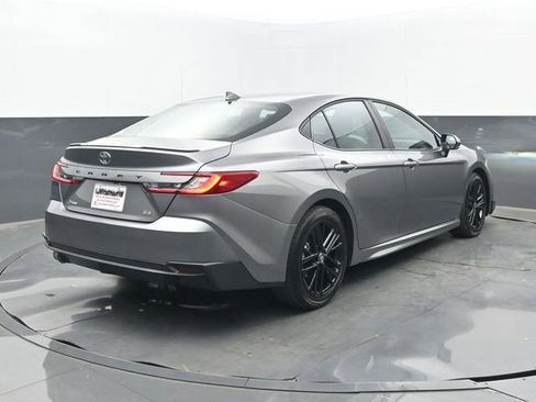 Used 2026 Toyota Camry SE image 20