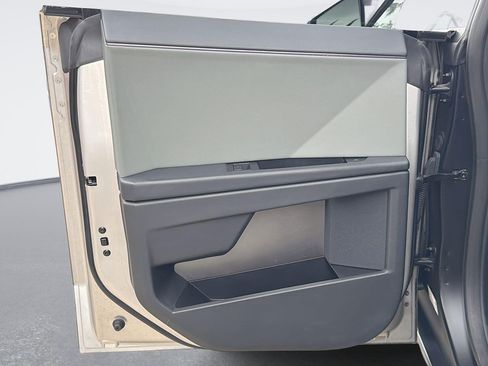 Used 2024 Tesla Cybertruck AWD Crew Cab image 25