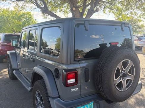 Used 2019 Jeep Wrangler Unlimited Sport S AWD/4WD image 7