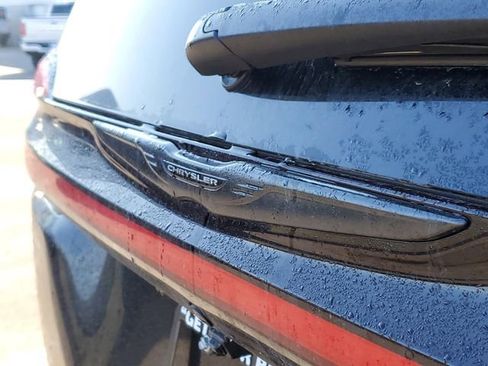 New 2026 Chrysler Pacifica Select AWD/4WD image 10