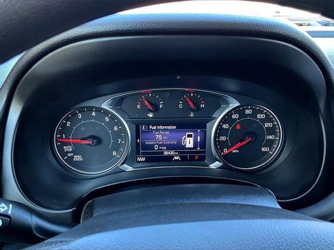 Used 2022 GMC Terrain SLE image 20