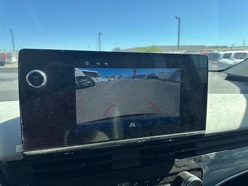 Used 2025 Honda Prologue Touring image 11