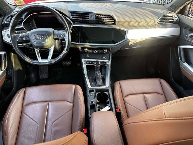 Used 2024 Audi Q3 2.0T Premium w/ Convenience Package AWD/4WD image 16