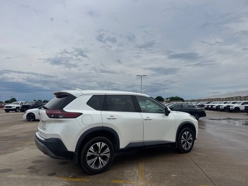 Used 2021 Nissan Rogue SV AWD/4WD image 22