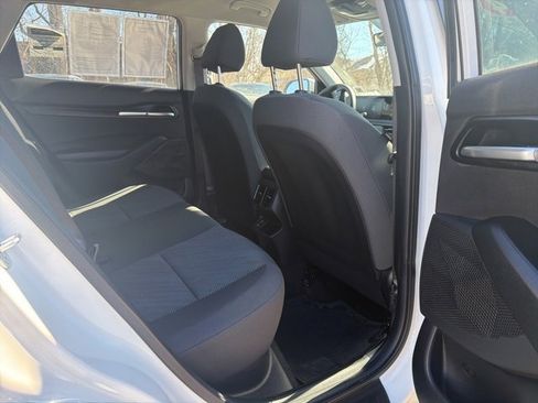 Used 2024 Kia Seltos LX image 12