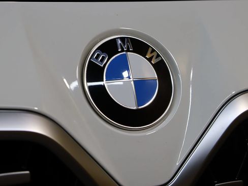 Used 2025 BMW 430i w/ Parking Assistance Package RWD image 13