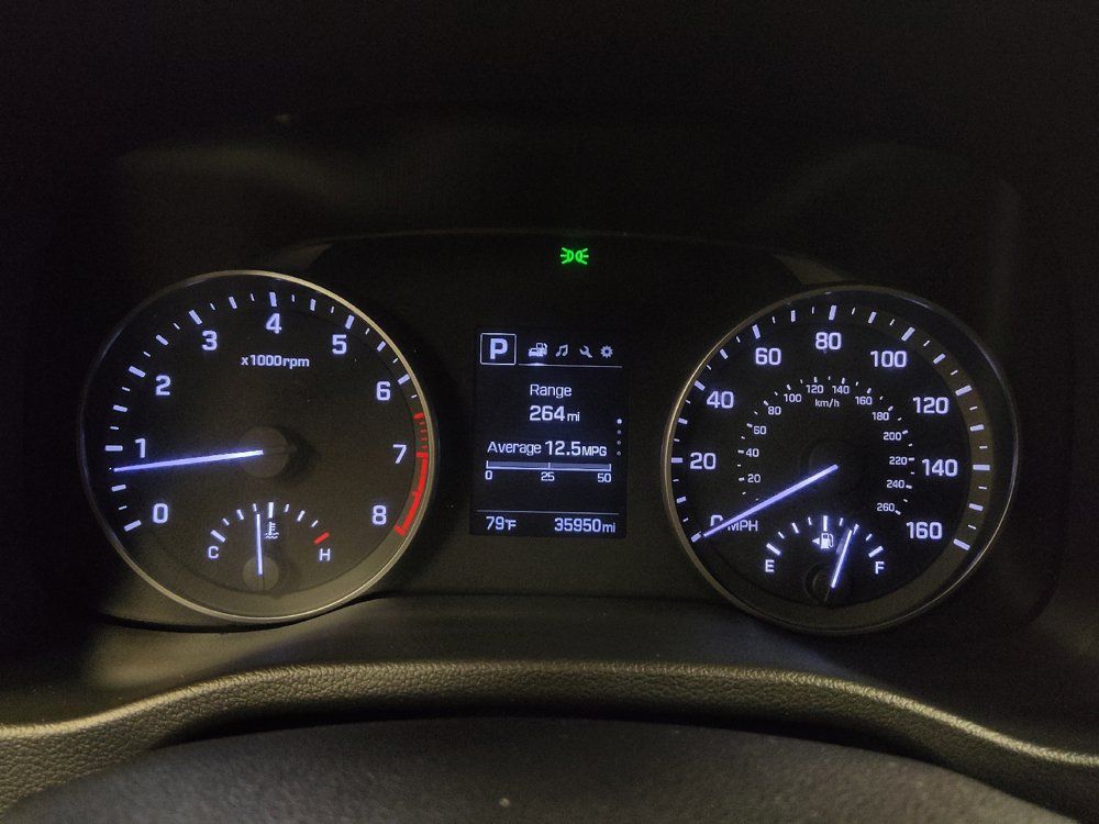 Used 2018 Hyundai Elantra SEL FWD image 23