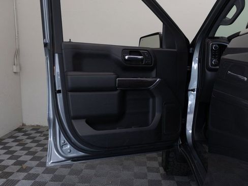 Used 2019 Chevrolet Silverado 1500 LTZ w/ LTZ Plus Package AWD/4WD image 16