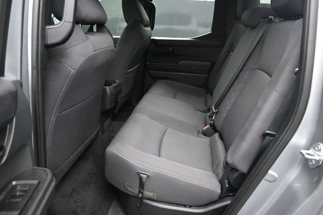 Used 2024 Toyota Tacoma SR5 AWD/4WD image 15