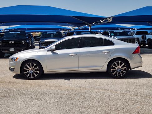 Used 2016 Volvo S60 T5 Premier FWD image 3