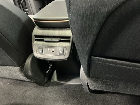 Used 2023 Nissan Ariya FWD image 26