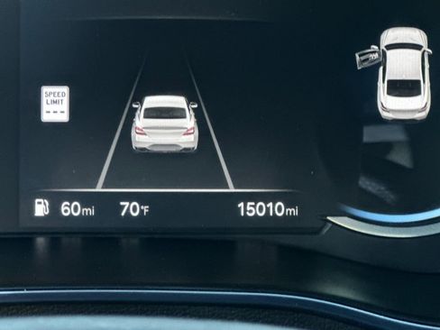 Used 2025 Genesis G70 3.3T Advanced w/ Sport Prestige Package image 27