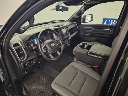 Used 2023 RAM 1500 Big Horn AWD/4WD image 3