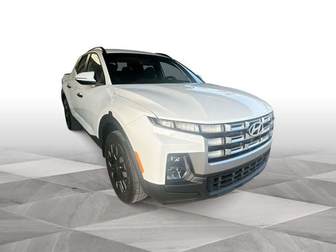 Used 2025 Hyundai Santa Cruz SEL AWD/4WD image 2