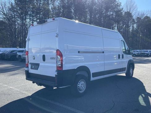 New 2026 RAM ProMaster 2500 w/ Convenience Group FWD image 8