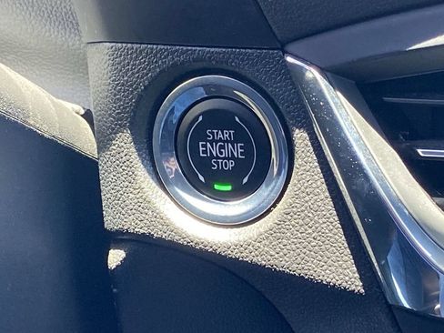 Used 2025 Buick Encore GX Preferred FWD image 12