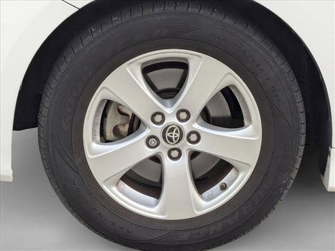 Used 2020 Toyota Sienna LE image 24