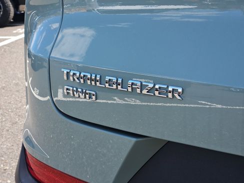 New 2026 Chevrolet TrailBlazer LS AWD/4WD image 11